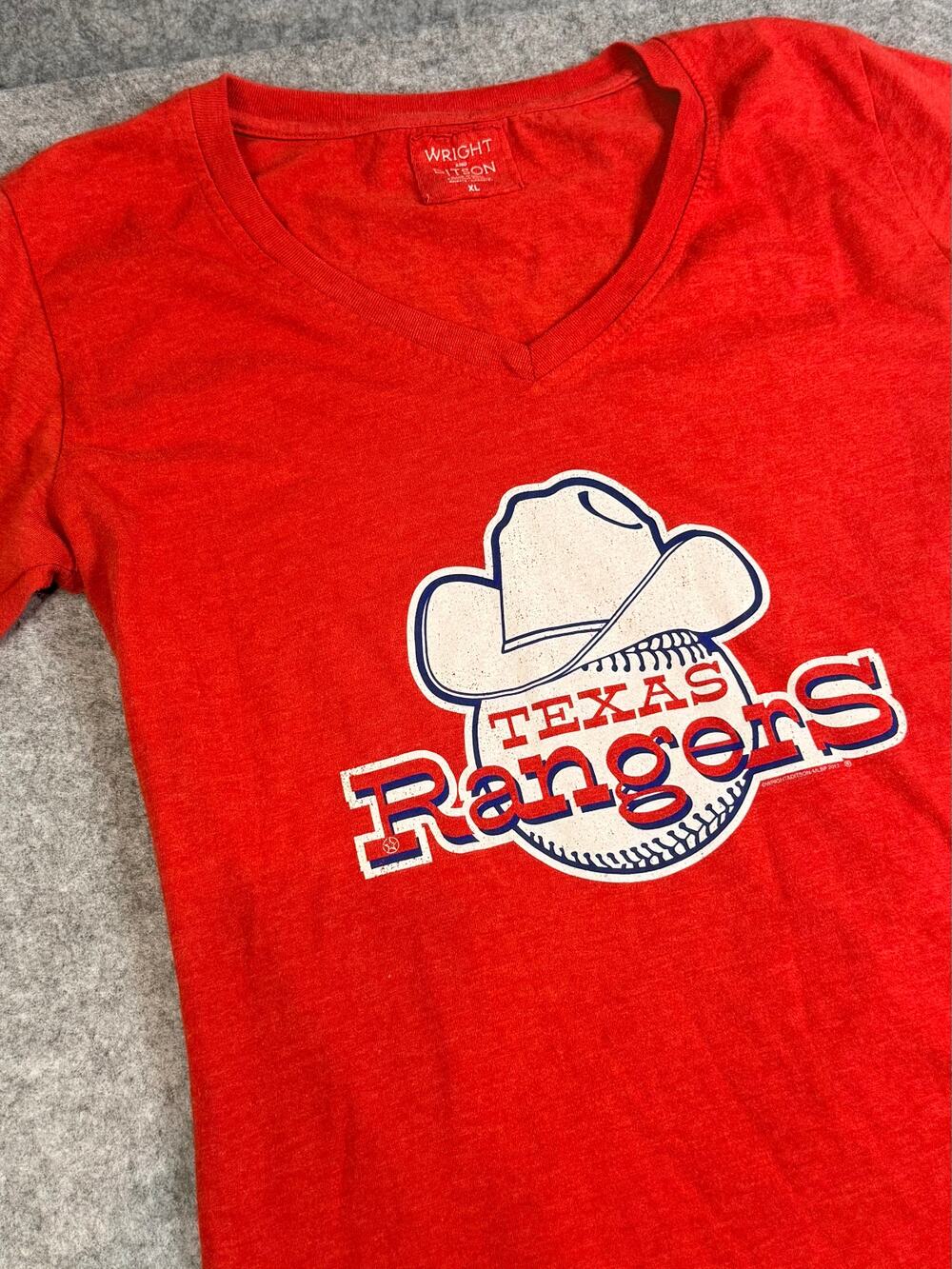 Texas Rangers Wright & Ditson Cooperstown Collection V-Neck T-Shirt XL Vintage